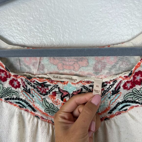 Soft Surroundings Mariella Floral Embroidered Linen Blend Boho Tunic Top XL - Picture 8 of 14